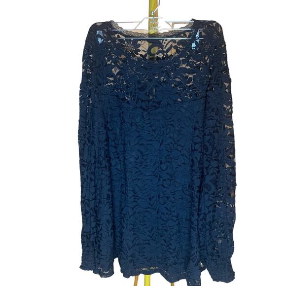 Torrid Black Lace Blouse 3 Long Sleeves Dark Romantic Goth Grace Kelly Neckline - Picture 2 of 8